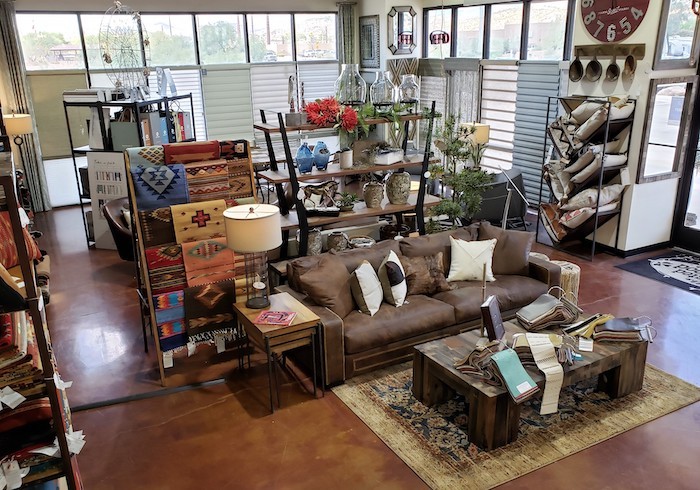 Hunter Douglas Dealer Image